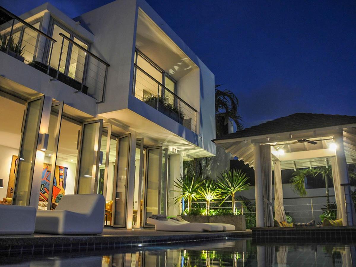 Villa Sammasan Pantai Surin Bagian luar foto